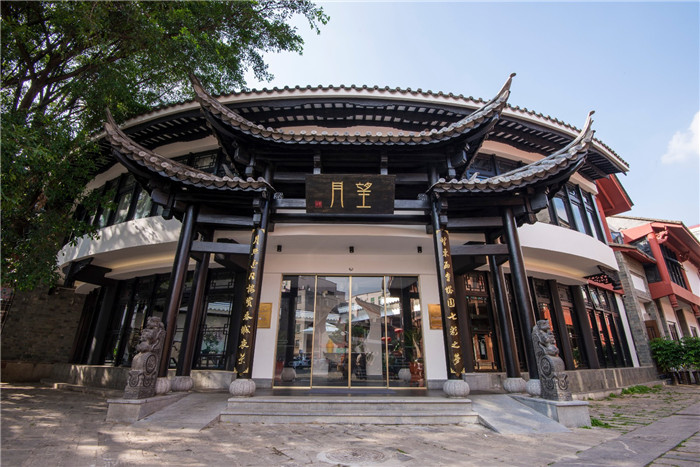 勃朗中式酒店裝修公司推薦望月中式酒店設(shè)計(jì)案例 勃朗中式酒店裝修公司推薦望月中式酒店設(shè)計(jì)案例