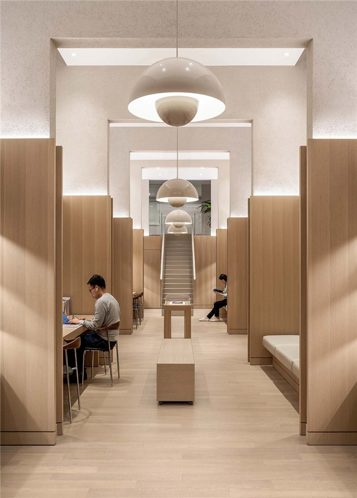酒店圖書館設(shè)計(jì)-念念行旅 一個(gè)主打閱讀的小型精品酒店設(shè)計(jì)案例 酒店圖書館設(shè)計(jì)-念念行旅 一個(gè)主打閱讀的小型精品酒店設(shè)計(jì)案例