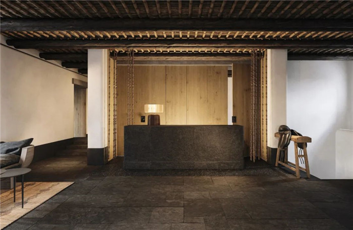 酒店大堂設(shè)計(jì)-靜謐古樸的國(guó)外侘寂風(fēng)度假酒店設(shè)計(jì)方案 酒店大堂設(shè)計(jì)-靜謐古樸的國(guó)外侘寂風(fēng)度假酒店設(shè)計(jì)方案