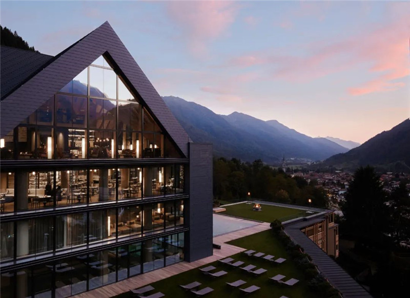 外觀設(shè)計-當(dāng)代奢華風(fēng)Lefay Resort&SPA Dolomiti設(shè)計賞析 外觀設(shè)計-當(dāng)代奢華風(fēng)Lefay Resort&SPA Dolomiti設(shè)計賞析