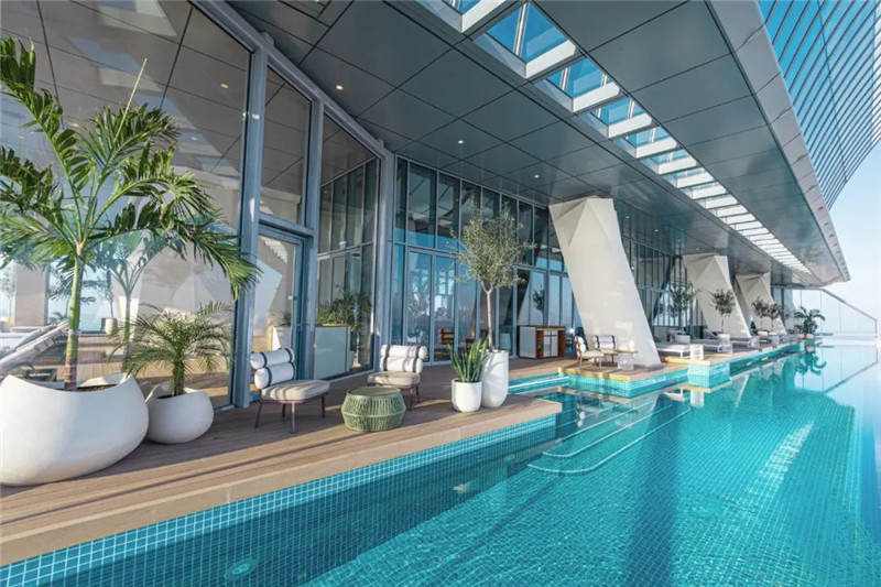 迪拜棕櫚塔AURA SKYPOOL度假酒店設(shè)計(jì)賞析 迪拜棕櫚塔AURA SKYPOOL度假酒店設(shè)計(jì)賞析